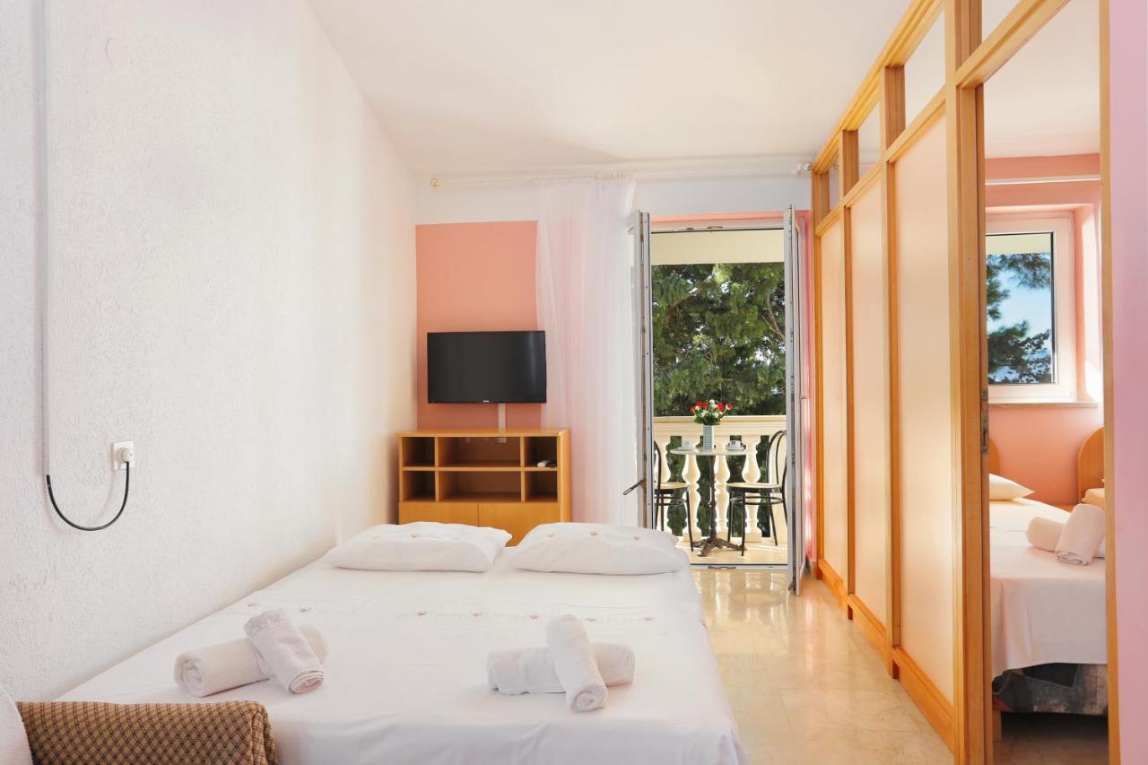 Apartments With A Parking Space Marusici, Omis - 18497 Mimice Exterior foto