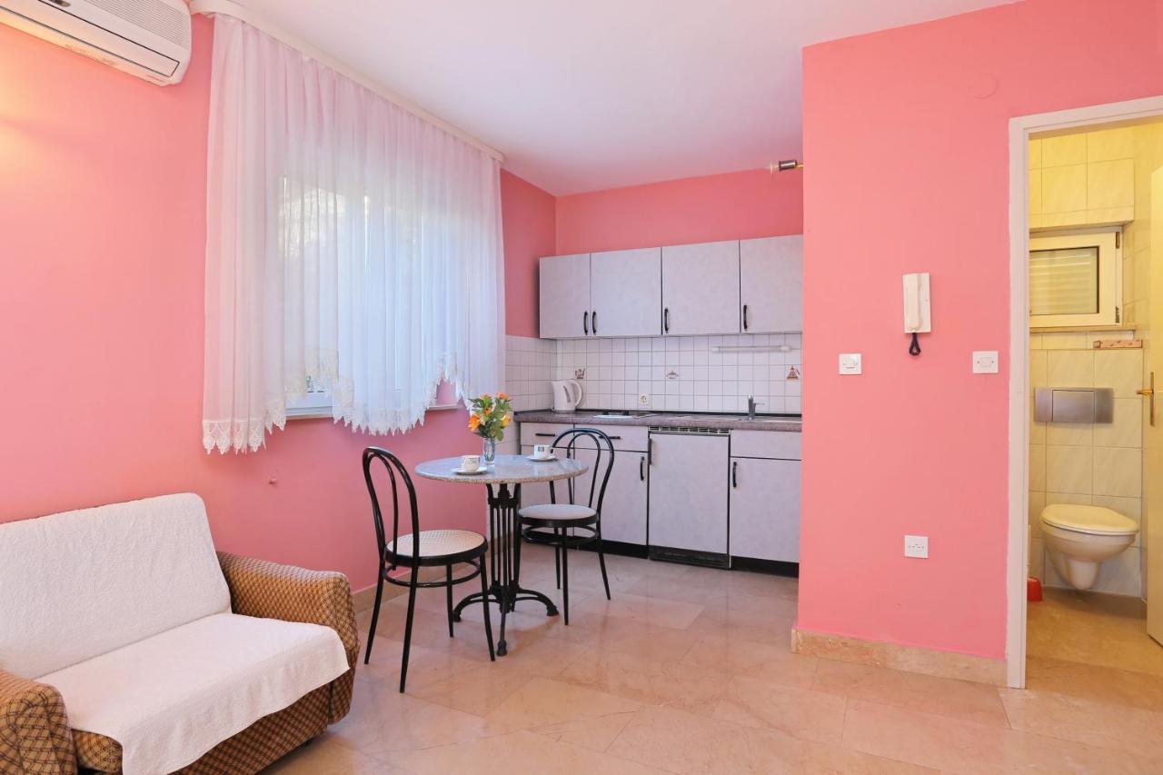 Apartments With A Parking Space Marusici, Omis - 18497 Mimice Exterior foto